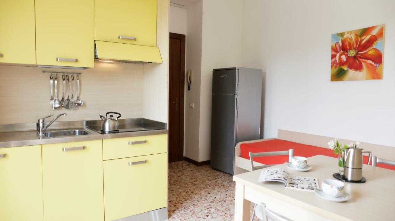 Camping Zocco Manerba del Garda Exteriör bild